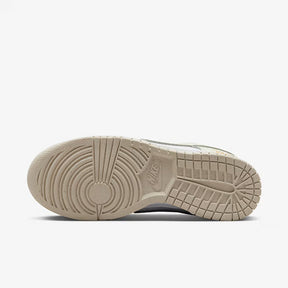 Dunk Low Just Do It White – Phantom Confortável